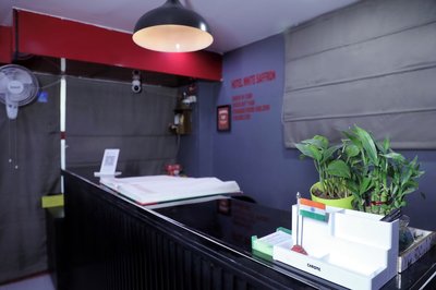 Hotel Red Chilly Pitampura