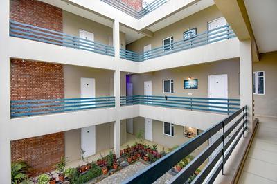 Fabhotel G-5 Villa