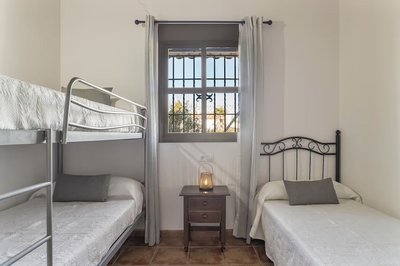 Casa con piscina compartida Conil de 5