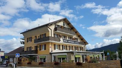 Logis Hôtel Le Gai Pinson