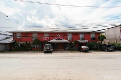 RedDoorz Plus near Abreeza Mall Davao