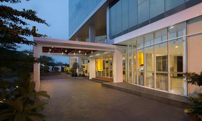 Hariston Hotel & Suites