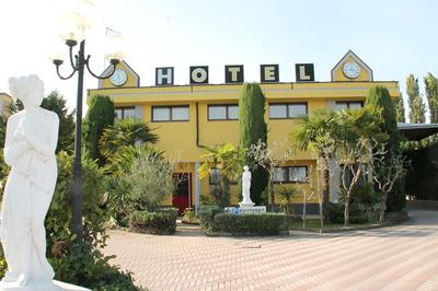 Hotel I Laghetti