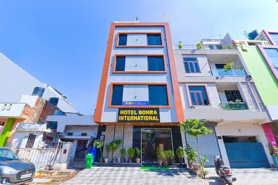 Fabhotel Bohra International