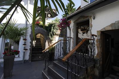 Hotel Restaurant Adria - Stuben