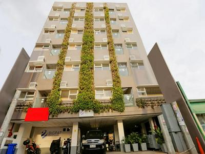 OYO 665 Pasay Centrale Hotel