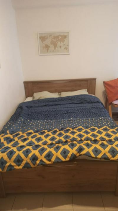 Studio Sleeps 2 With Free Parking