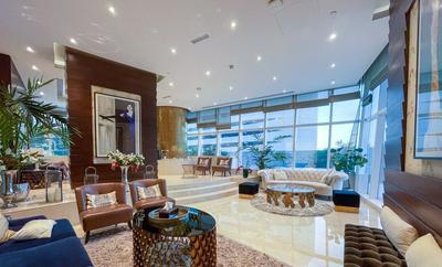 LUX Lavish Suite with Full Marina View 4