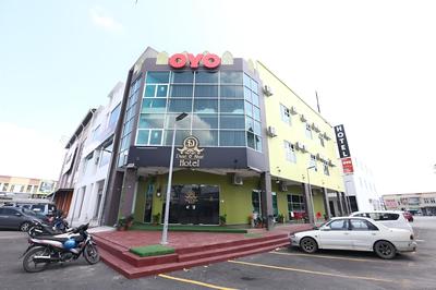 Super OYO 89771 Dane & Shue