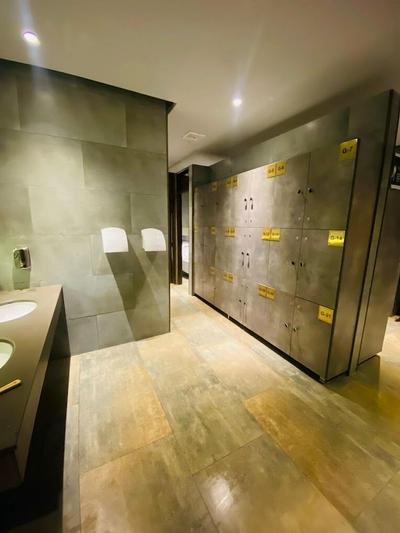 Holidazzle Serviced Appartment