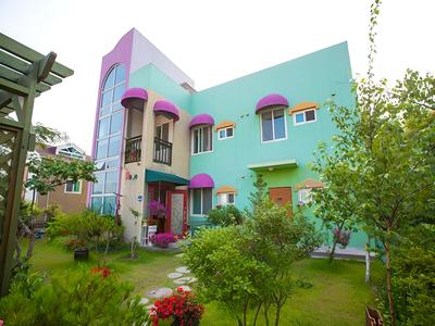 Bellus Rose Pension Hotel