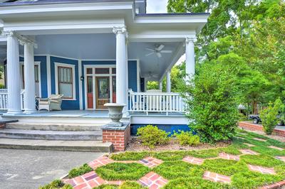 Elegant Raleigh Home w/ Porch, Walk Downtown!