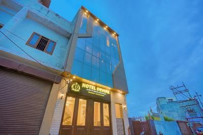 Hotel Devine