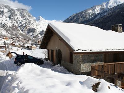 Luxury Flat With Sauna in the French Alps