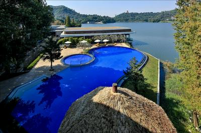 Baiyun Lakeside Hotel