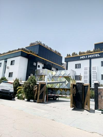 No. 1 Hotel