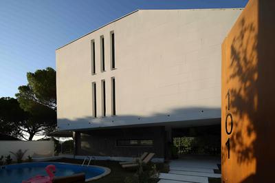 Kozakorman Hotel & Restaurant