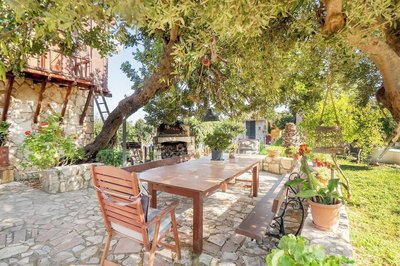 Rustic Retreat - Private Pool in Nature s Embrace