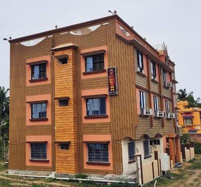 HOTEL G.R.INN