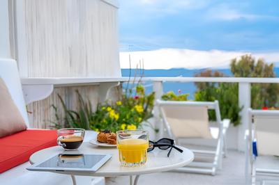 Bella View Mykonos Town Suites