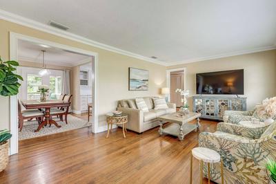 Family Home 5 Mi to Riverwalk & Jaguars Games!