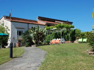 Romantic Stay Near Velia