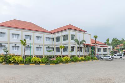 RedDoorz Plus near Jatinangor Town Square 2