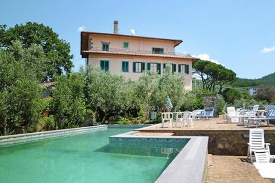 Villa in Tuscany Near Vinci Museum