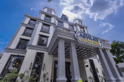 ASHLEY NEWAIR Menteng with Air Purifier