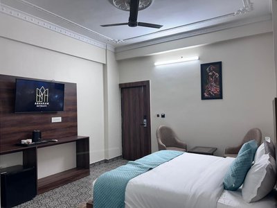 Abharam Retreats