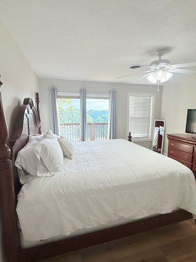 Lake It Easy 3 Level Home