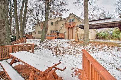 Lake Access, Hot Tub & 2 Decks: Ortonville Retreat