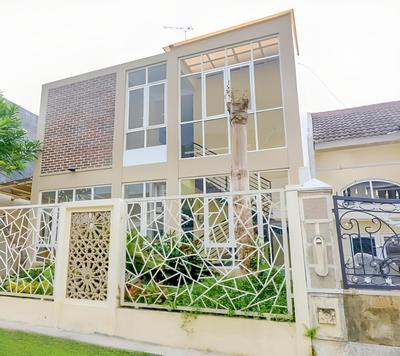 Omah Anin Boarding House