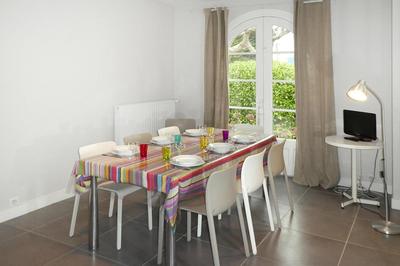 Holiday Home in Carnac Near Sandy Beach