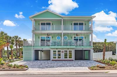 391 A&b 4 Bedroom Townhouse by RedAwning