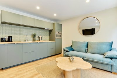Superb Apartment Center of Paris