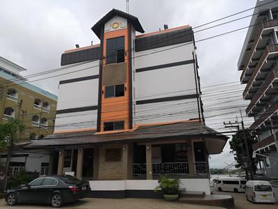 3.T. Khong River Hotel