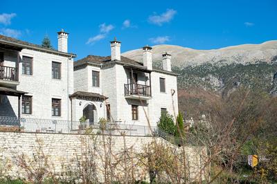 Arkefthos Mountain Hotel