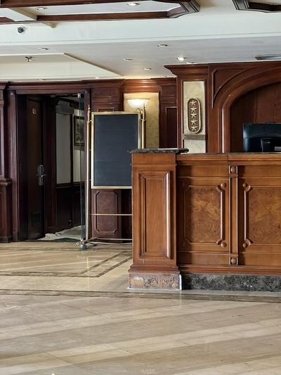 Mimi and Diamond Hotel