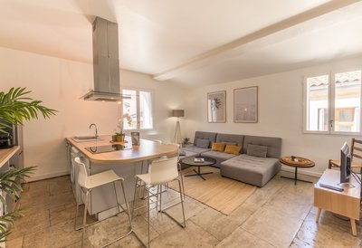 Nid Saint Guilhem - Premi re Conciergerie