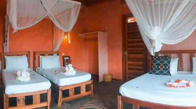 Kusini Beach Bungalows