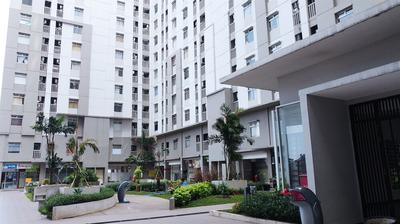 Comfy 2BR Green Bay Pluit Apartment