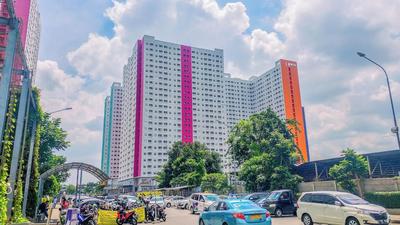 Comfort Designed 2Br At Green Pramuka City Apartment