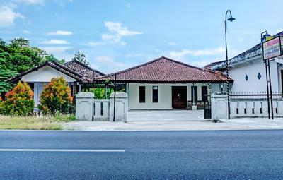 SPOT ON 92392 Penginapan Vinccent22 Syariah