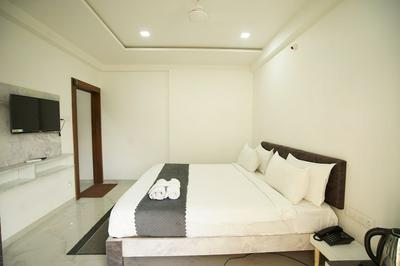 SwagStay Hotel Riviera Nagpur