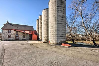 Creek Access & Deck: Runningwater Lancaster Gem