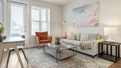 Landing Apartments near UT San Antonio