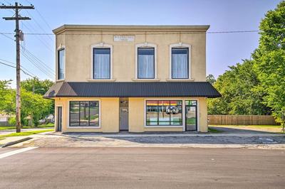 Spacious Springfield Apt < 4 Mi to Downtown!