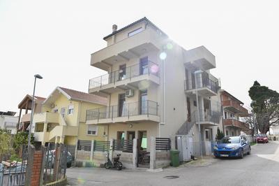 Flat With Terrace 4 min to Beach in Bar