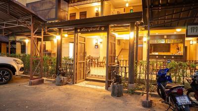 Trithana Boutique House